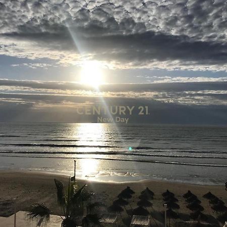 Sea View Apartment Durrës 外观 照片